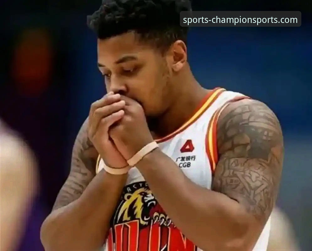 奇异果体育下载攻略 揭秘CBA爆冷夜:皮特森38分神迹背后,一个体育平台的观赛新体验